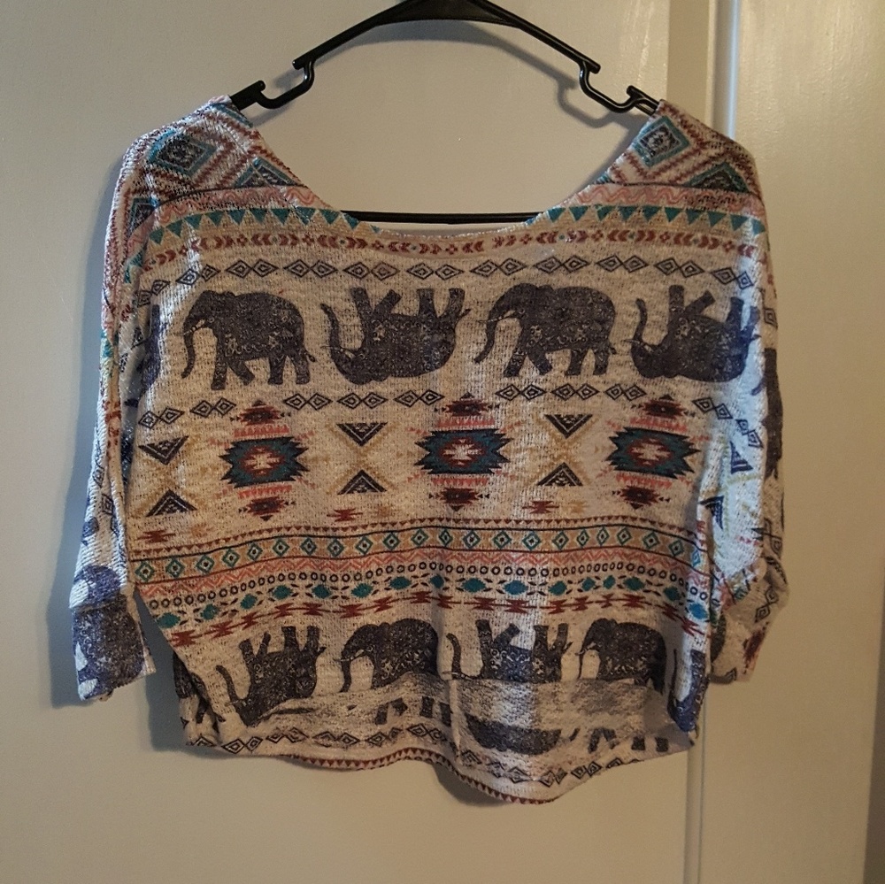 Elephant Crop Top - Picture 3 of 3